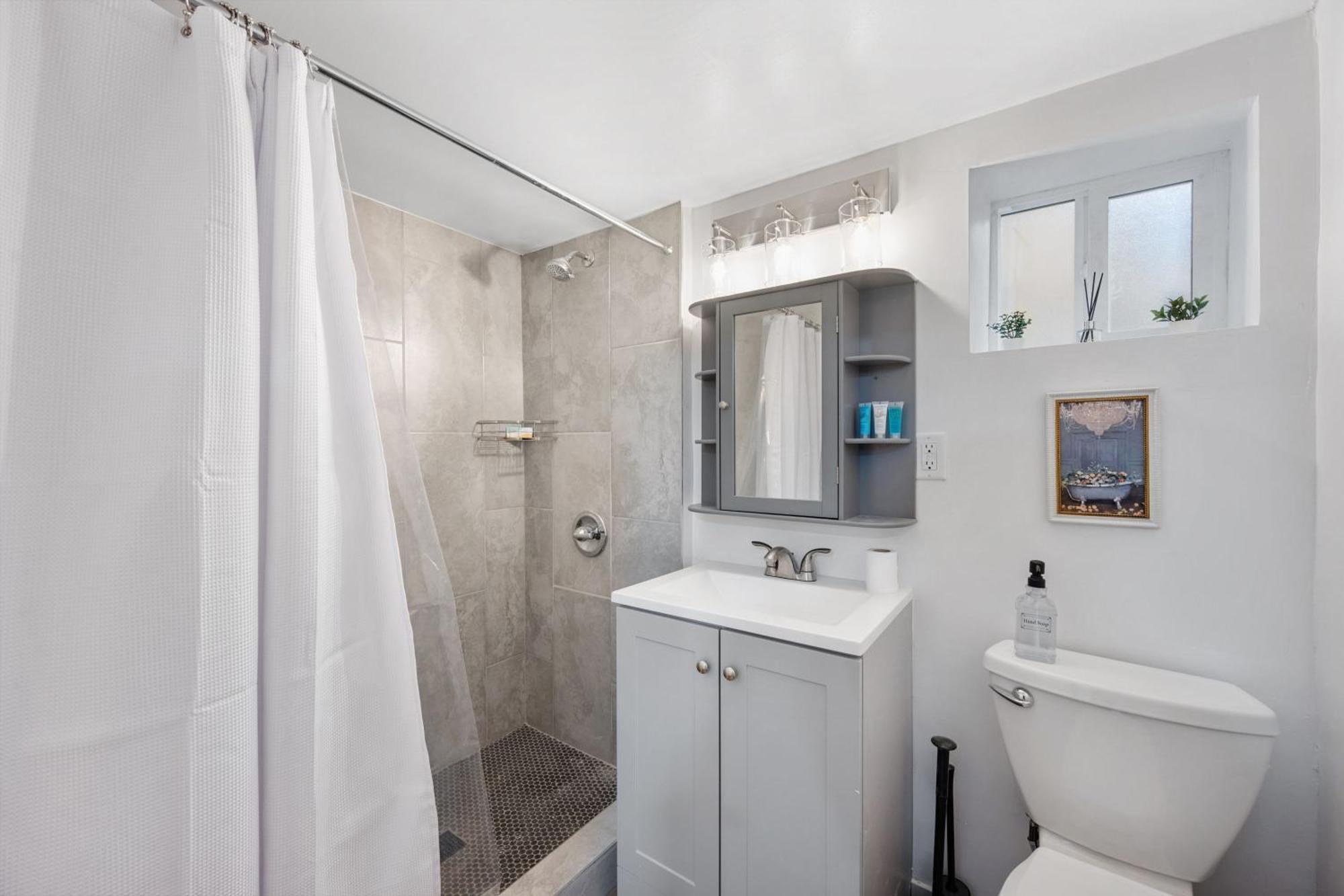 Beautiful Work Stay Retreat In Pueblo Near Downtown Exterior photo