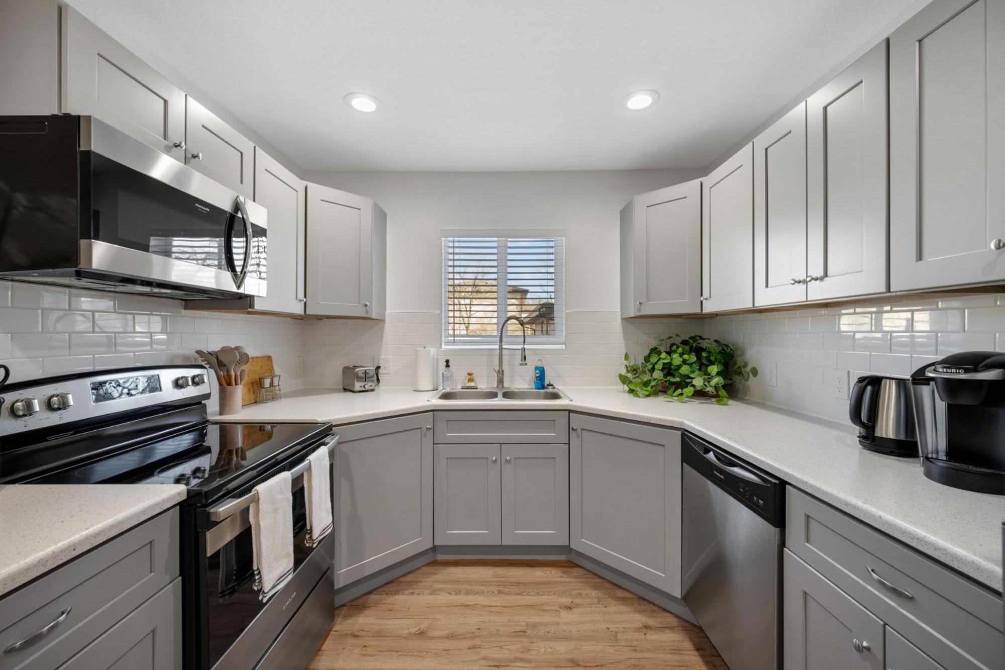 Beautiful Work Stay Retreat In Pueblo Near Downtown Exterior photo