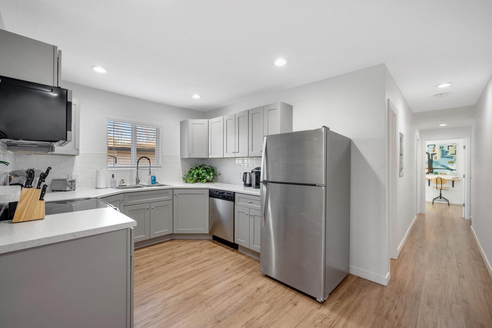 Beautiful Work Stay Retreat In Pueblo Near Downtown Exterior photo